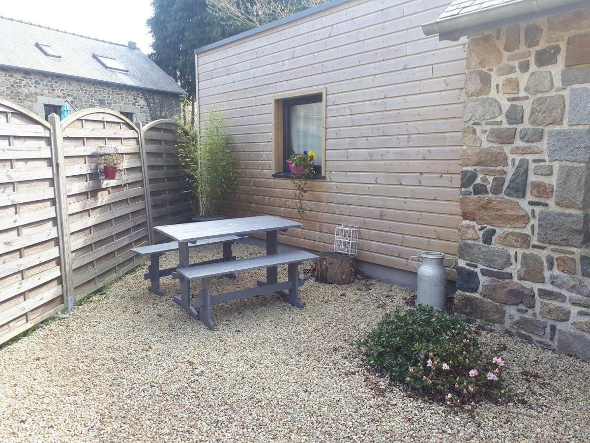 Villa Breton Stone House In Saint Gilles Les Bois Extérieur photo